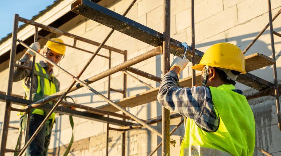 Professional residential roofers in Little Cedar, IA